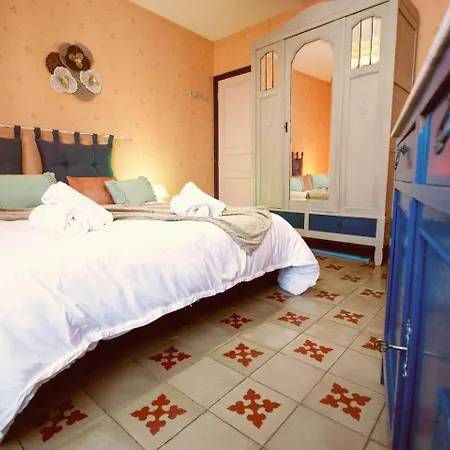 La Maison Bleue *
