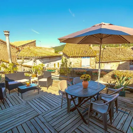 La Maison Bleue Oupia