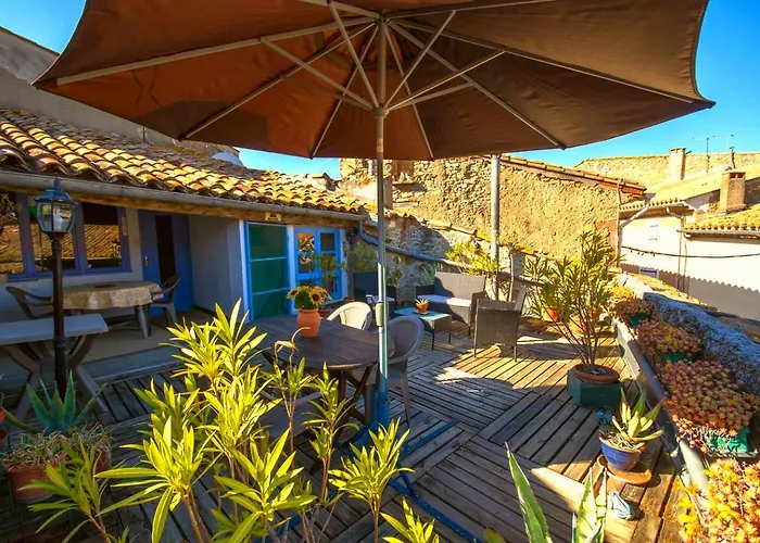 La Maison Bleue * Oupia