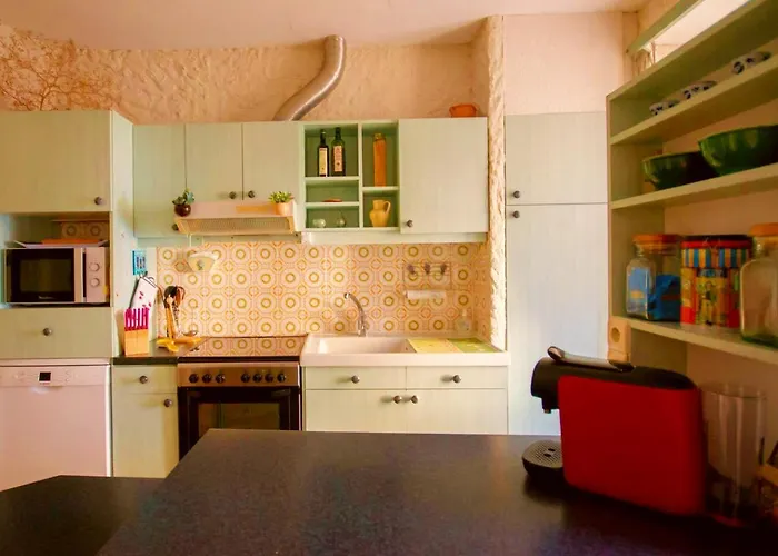 La Maison Bleue Oupia